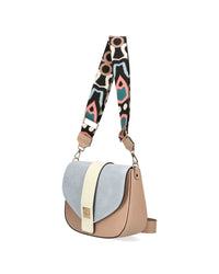 Women's leather bag with interchangeable flaps