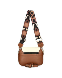 Bag with interchangeable flaps