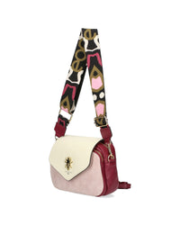 Bag with interchangeable flaps